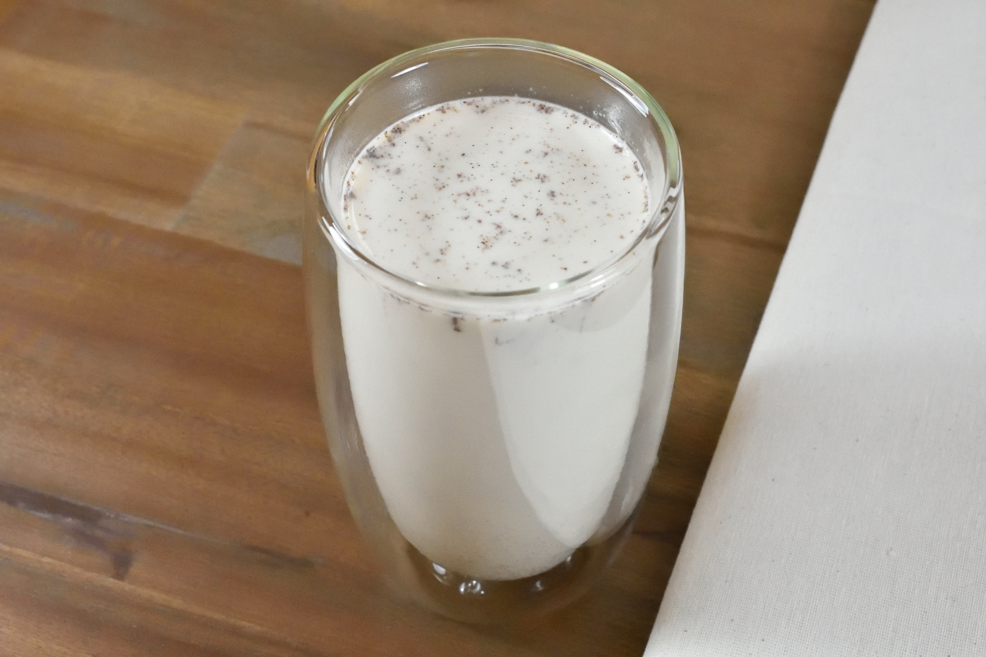 Heiße Milch mit Vanille und Zimt | Veggie Tobi