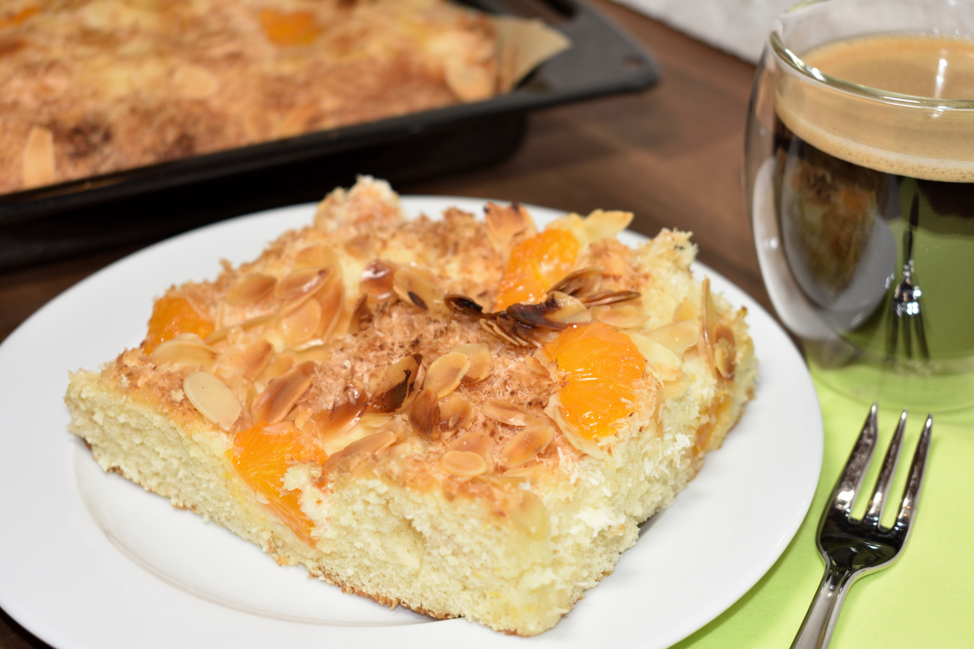 Kokos-Mandarinen-Blechkuchen mit Buttermilch | Veggie Tobi