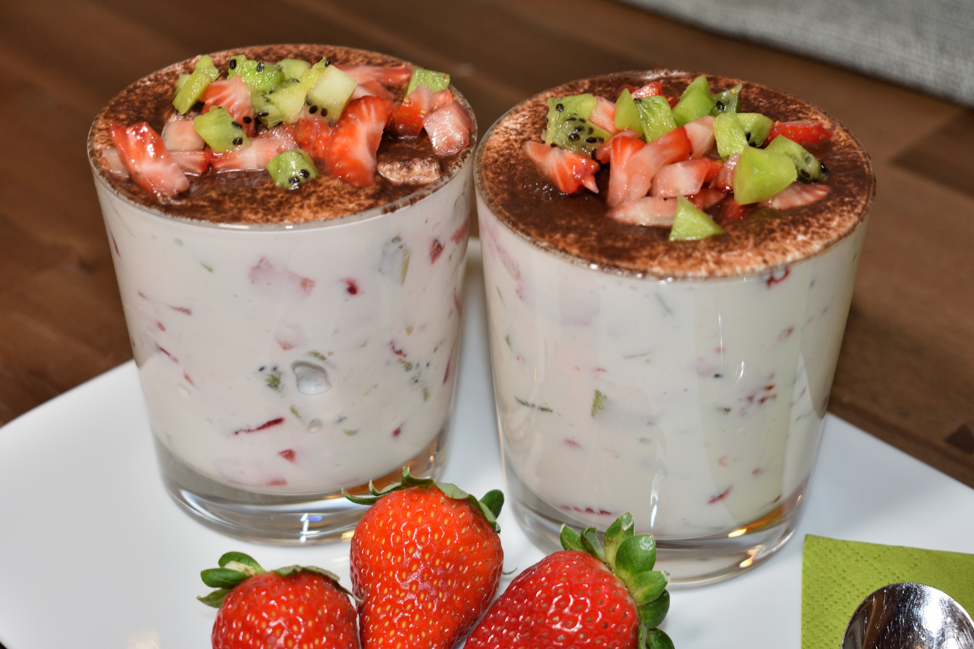 Erdbeer-Kiwi-Dessertcreme | Veggie Tobi