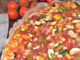Pizza Ratatouille - das ist mediterranes Gemüse in Tomatensauce auf einem luftig-leichten Hefeteigboden 'american style' - unbedingt nachbacken!
